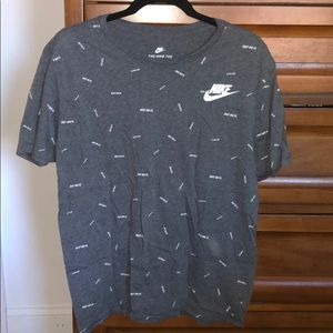 Men’s Nike T-Shirt